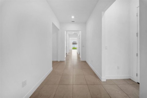 House in Riverview, Florida 5 bedrooms, 318.84 sq.m. № 1684421 - photo 6