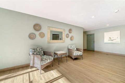 Copropriété à vendre à Sarasota, Floride: 2 chambres, 118.08 m2 № 2095494 - photo 7