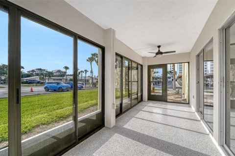 Copropriété à vendre à Sarasota, Floride: 2 chambres, 118.08 m2 № 2095494 - photo 30