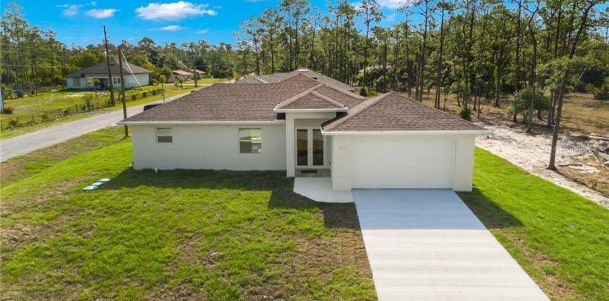 House in Lehigh Acres, Florida 3 bedrooms, 130.62 sq.m. № 1535434