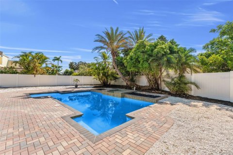Casa en venta en Tierra Verde, Florida, 4 dormitorios, 247.96 m2 № 1883093 - foto 4