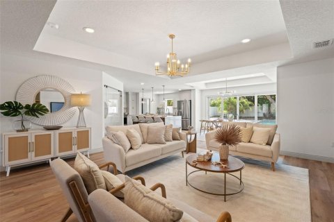 Casa en venta en Tierra Verde, Florida, 4 dormitorios, 247.96 m2 № 1883093 - foto 11