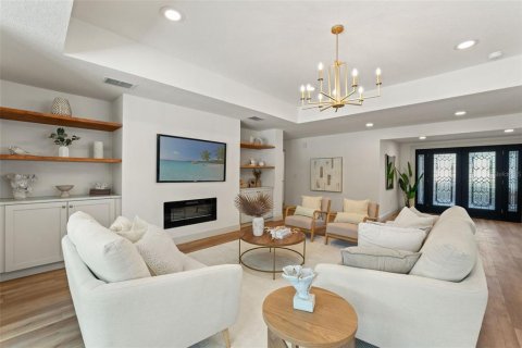 Casa en venta en Tierra Verde, Florida, 4 dormitorios, 247.96 m2 № 1883093 - foto 12