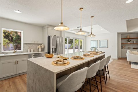 Casa en venta en Tierra Verde, Florida, 4 dormitorios, 247.96 m2 № 1883093 - foto 17