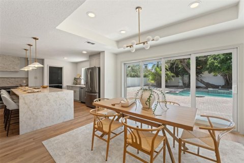 Casa en venta en Tierra Verde, Florida, 4 dormitorios, 247.96 m2 № 1883093 - foto 13