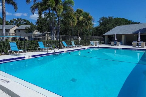 Condo in Clearwater, Florida, 1 bedroom  № 1899923 - photo 23