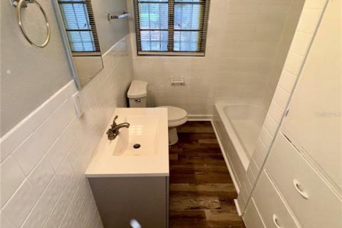 Appartement à louer à Saint Petersburg, Floride: 2 chambres, 83.61 m2 № 2388508 - photo 10
