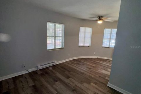 Appartement à louer à Saint Petersburg, Floride: 2 chambres, 83.61 m2 № 2388508 - photo 4