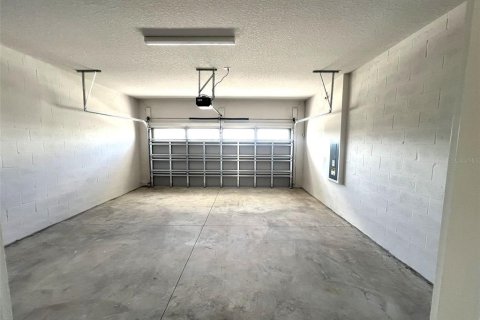 Townhouse in Wesley Chapel, Florida 3 bedrooms, 161.09 sq.m. № 1597621 - photo 19
