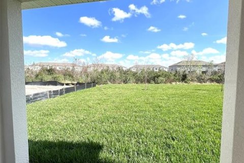 Townhouse in Wesley Chapel, Florida 3 bedrooms, 161.09 sq.m. № 1597621 - photo 2