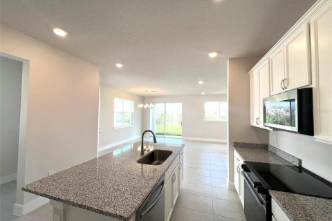 Townhouse in Wesley Chapel, Florida 3 bedrooms, 161.09 sq.m. № 1597621 - photo 6