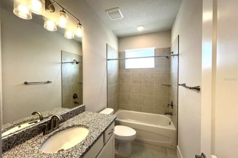 Townhouse in Wesley Chapel, Florida 3 bedrooms, 161.09 sq.m. № 1597621 - photo 14