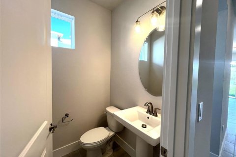 Townhouse in Wesley Chapel, Florida 3 bedrooms, 161.09 sq.m. № 1597621 - photo 16