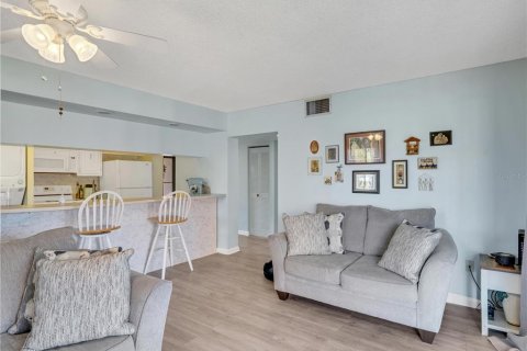 Copropriété à vendre à Lake Wales, Floride: 2 chambres, 104.05 m2 № 1571549 - photo 6