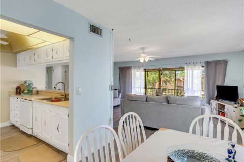 Copropriété à vendre à Lake Wales, Floride: 2 chambres, 104.05 m2 № 1571549 - photo 11
