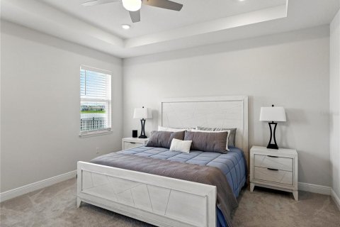 House in Apollo Beach, Florida 4 bedrooms, 189.99 sq.m. № 1747726 - photo 18