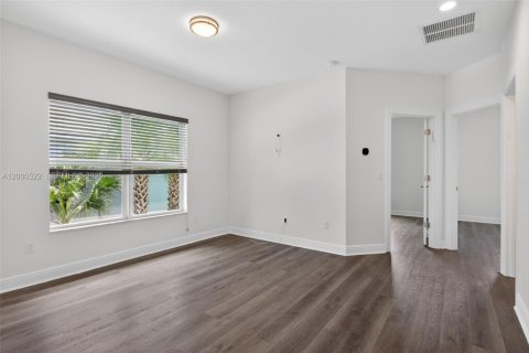 Купить таунхаус в Дирфилд-Бич, Флорида 3 спальни, 171.87м2, № 2067409 - фото 26