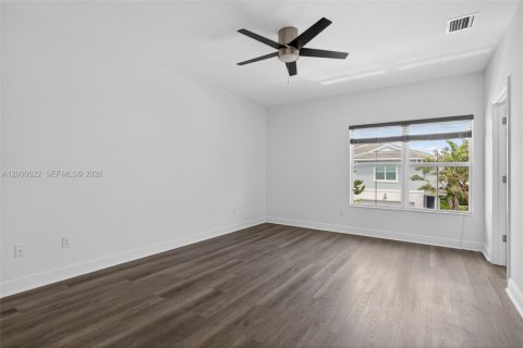 Купить таунхаус в Дирфилд-Бич, Флорида 3 спальни, 171.87м2, № 2067409 - фото 20