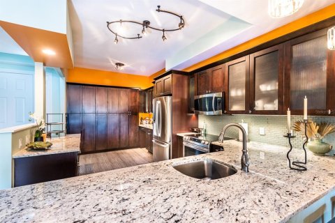 Condominio en alquiler en Punta Gorda, Florida, 2 dormitorios, 137.22 m2 № 242159 - foto 8