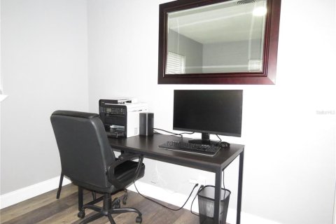 Снять в аренду виллу или дом в Сент-Питерсберг, Флорида 3 спальни, 139.91м2, № 1875799 - фото 18