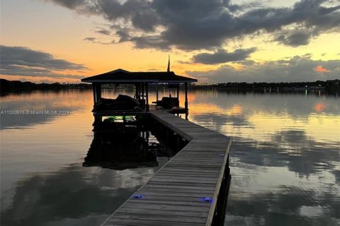 Снять в аренду виллу или дом в Лейк-Плэсид, Флорида 4 спальни, № 1701350 - фото 17