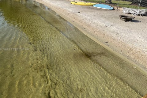 Снять в аренду виллу или дом в Лейк-Плэсид, Флорида 4 спальни, № 1701350 - фото 20