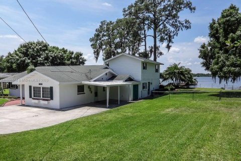 Снять в аренду виллу или дом в Лейк-Плэсид, Флорида 4 спальни, № 1701350 - фото 2