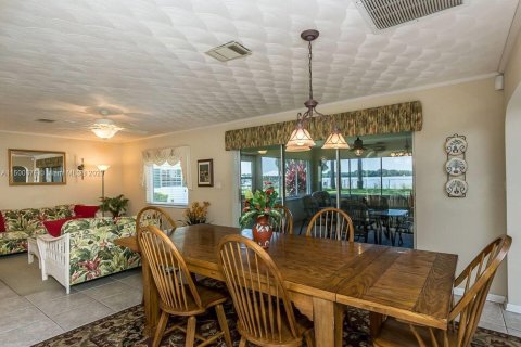 Снять в аренду виллу или дом в Лейк-Плэсид, Флорида 4 спальни, № 1701350 - фото 8