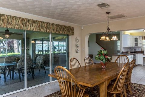 Снять в аренду виллу или дом в Лейк-Плэсид, Флорида 4 спальни, № 1701350 - фото 7