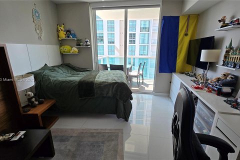 Снять в аренду кондоминиум в Санни-Айлс-Бич, Флорида 3 спальни, 134.43м2, № 2034658 - фото 17