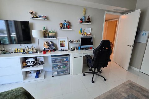 Снять в аренду кондоминиум в Санни-Айлс-Бич, Флорида 3 спальни, 134.43м2, № 2034658 - фото 16