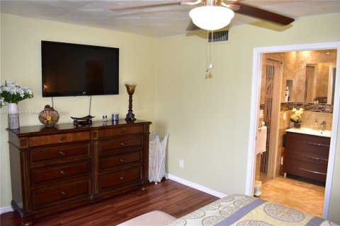 Condominio en venta en Sunrise, Florida, 2 dormitorios, 96.71 m2 № 1727103 - foto 22