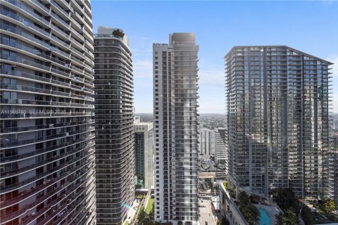 Condo in Miami, Florida, 2 bedrooms  № 2186048 - photo 23