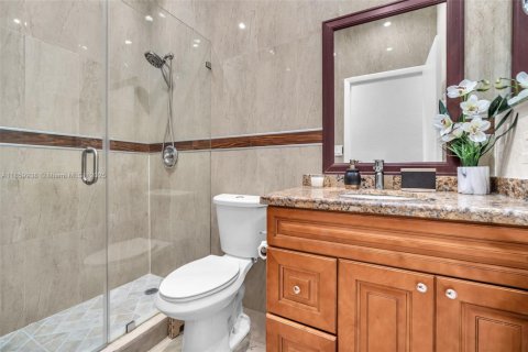 House in Pembroke Pines, Florida 3 bedrooms, 146.97 sq.m. № 1891918 - photo 23