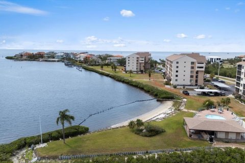 Copropriété à louer à Port Richey, Floride: 2 chambres, 95.22 m2 № 2092281 - photo 6