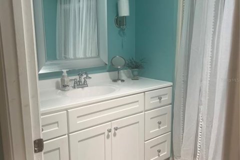 House in The Villages, Florida 2 bedrooms, 128.21 sq.m. № 1826540 - photo 24
