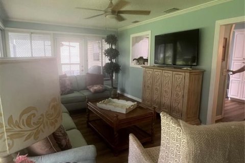 House in The Villages, Florida 2 bedrooms, 128.21 sq.m. № 1826540 - photo 28