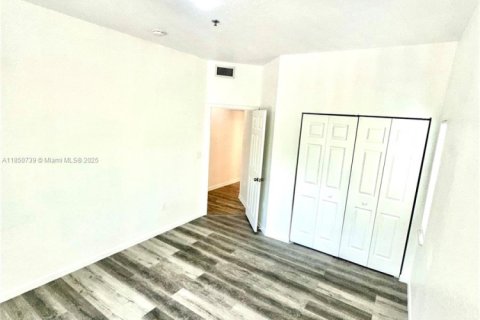 Copropriété à vendre à Coral Springs, Floride: 3 chambres, 111.48 m2 № 1856927 - photo 10
