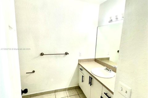 Copropriété à vendre à Coral Springs, Floride: 3 chambres, 111.48 m2 № 1856927 - photo 17
