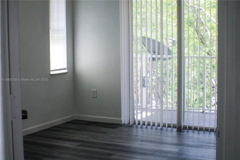 Copropriété à vendre à Coral Springs, Floride: 3 chambres, 111.48 m2 № 1856927 - photo 16