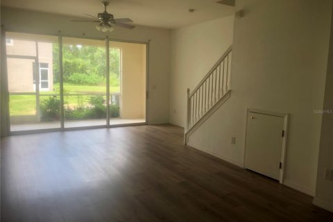 Adosado en alquiler en Tampa, Florida, 2 dormitorios, 115.2 m2 № 1905466 - foto 7