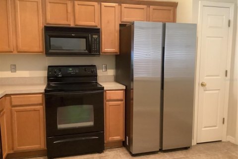 Adosado en alquiler en Tampa, Florida, 2 dormitorios, 115.2 m2 № 1905466 - foto 4