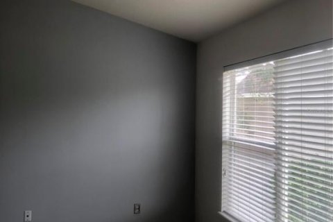 Adosado en alquiler en Tampa, Florida, 2 dormitorios, 115.2 m2 № 1905466 - foto 11