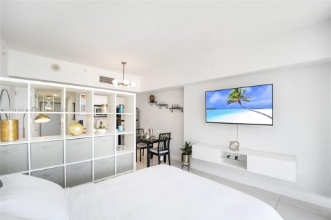 Copropriété à louer à Miami, Floride: 38.37 m2 № 1729527 - photo 7