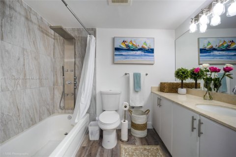 Copropriété à louer à Miami, Floride: 38.37 m2 № 1729527 - photo 3