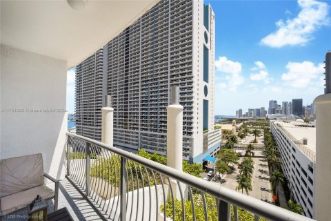 Copropriété à louer à Miami, Floride: 38.37 m2 № 1729527 - photo 9