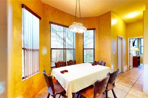 House in Davenport, Florida 3 bedrooms, 194.17 sq.m. № 1619367 - photo 21