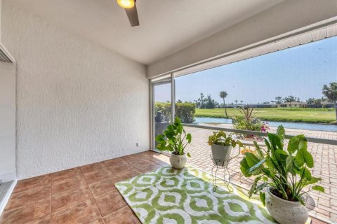 House in Rotonda, Florida 4 bedrooms, 192.59 sq.m. № 1849778 - photo 23