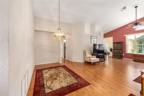 Casa en venta en Ocala, Florida, 3 dormitorios, 197.23 m2 № 2131847 - foto 18