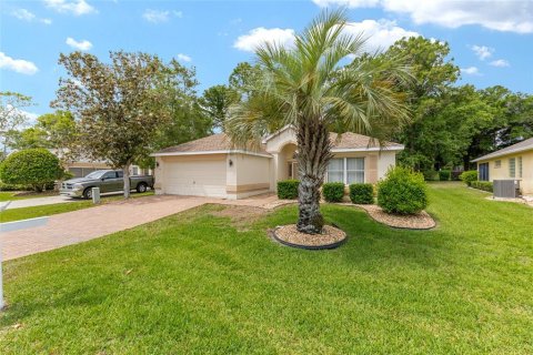 Casa en venta en Ocala, Florida, 3 dormitorios, 197.23 m2 № 2131847 - foto 3